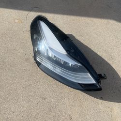 Tesla Model Y Passenger Headlight