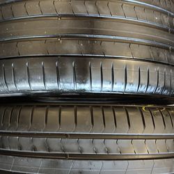 255/35/19 Pirelli Tires🔥