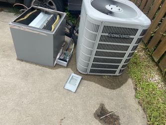 🔥 Hot Water Tank & Air-Conditioning Unit for Sale 🔥