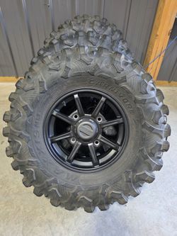 Polaris rzr wheels and tires
