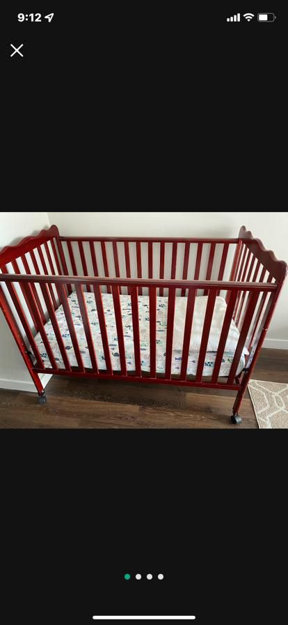 Baby Bed / No Mattress / Only cash 