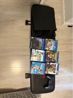Ps4 with 6 games and a controller