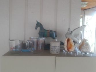 Vintage pyrex measuring cup/vintage white jar/seal/rocking horse/white dove/2 seashell night lights