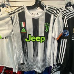 Cristiano Ronaldo Retro Juventus Soccer Jersey