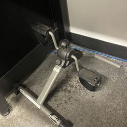 Desk Pedal