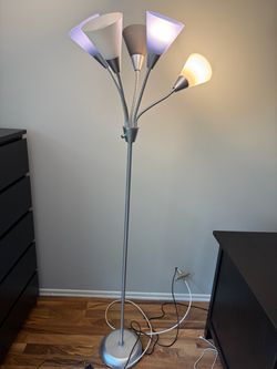 5-Head Silver Adjustable Gooseneck Floor Lamp