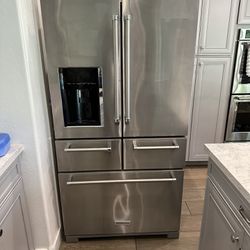 Kitchen Aid refrigerator Stainless 