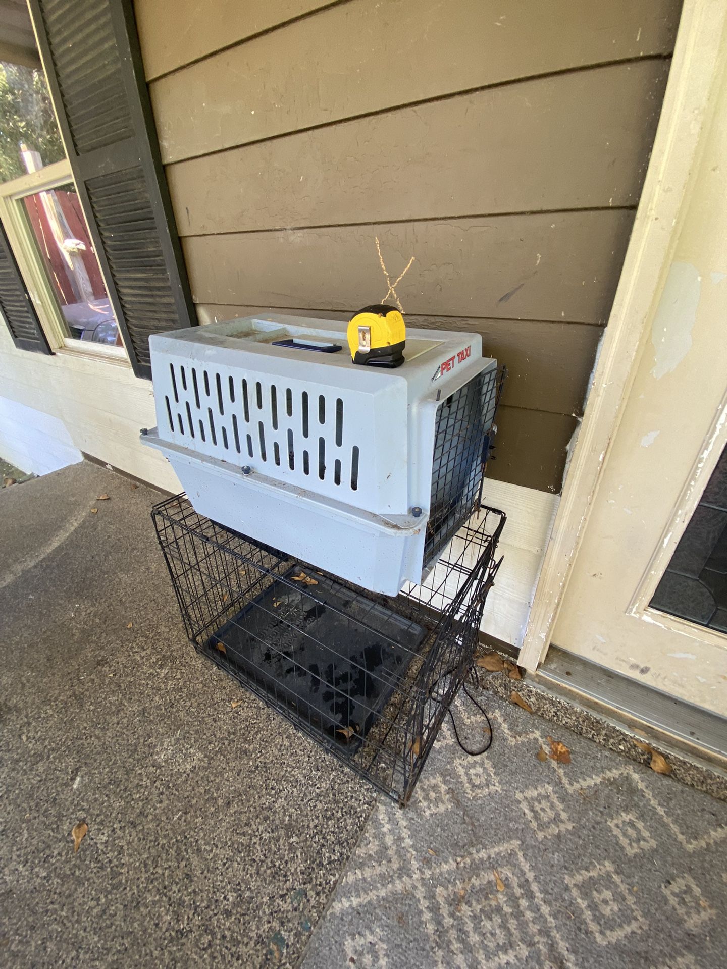 2 Dog Cages 