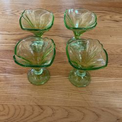  Vintage Green Glass Midcentury Modern Ice Cream Sunday Glass 