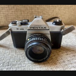 Vintage Asahi Pentax Pentax K1000 35mm SLR .$30