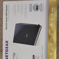 Netgear R6200, AC1200 WiFi Router