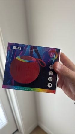 Smart Bluetooth speaker brand new