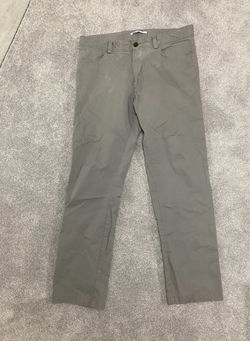 Calvin Klein men’s slim fit light gray pants size 32×30