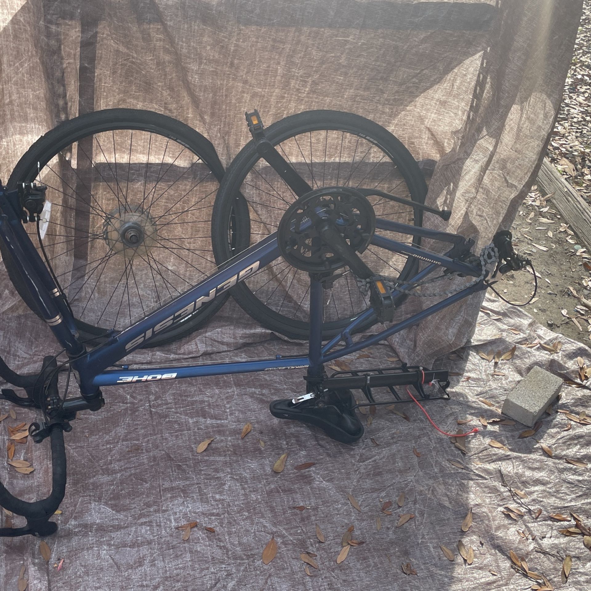 Genesis Bohe Bike