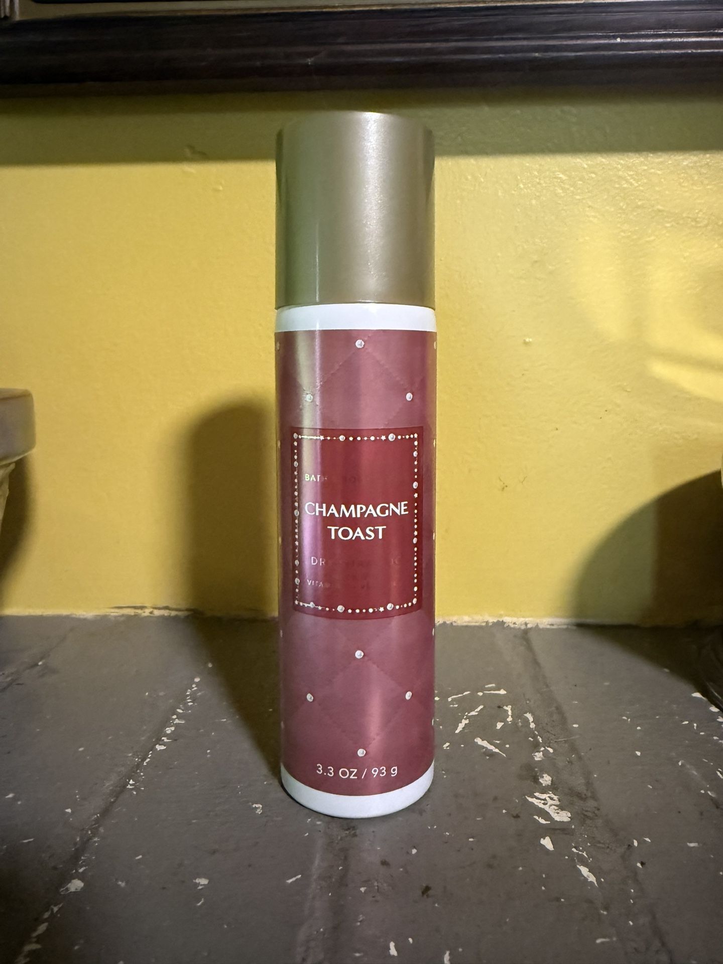 New CHAMPAGNE TOAST Dry Shampoo From BATH & BODY WORKS