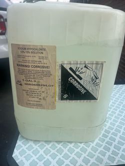 SODIUM HYPOCHLORITE 12-15% SOLUTION, 5 GALLONS