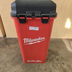 Milwaukee Fuel Battery Operated Snake