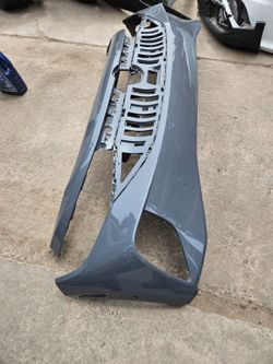 Volkswagen ID4 front bumper Oem