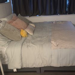 King Bedframe With Two Twin Mattresses