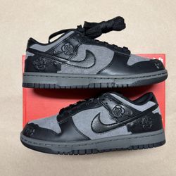 Nike Dunk Low Black Roses women’s size 7 shoes Rare NEW!