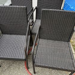 Outdoor Chairs 