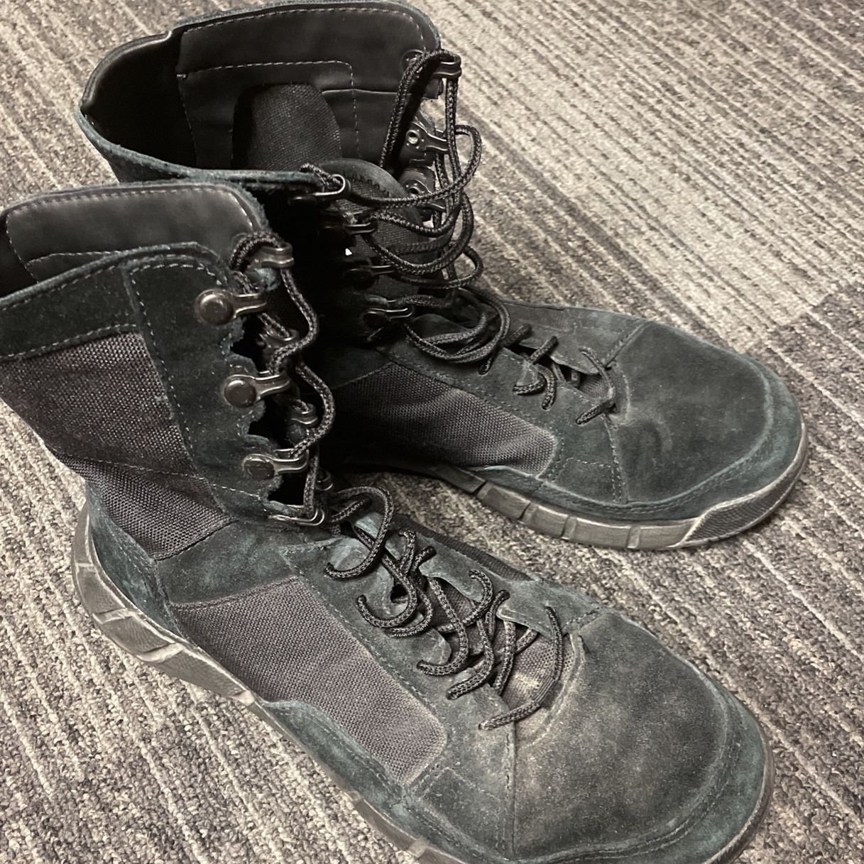 Oakley light assault boot black online