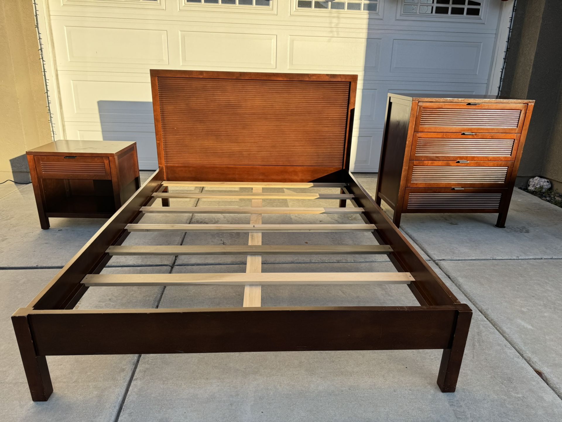 Crate & Barrel Queen Bedroom Set