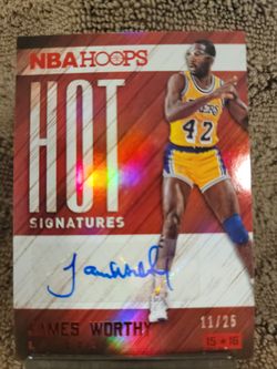 James Worthy Autograph 11/25