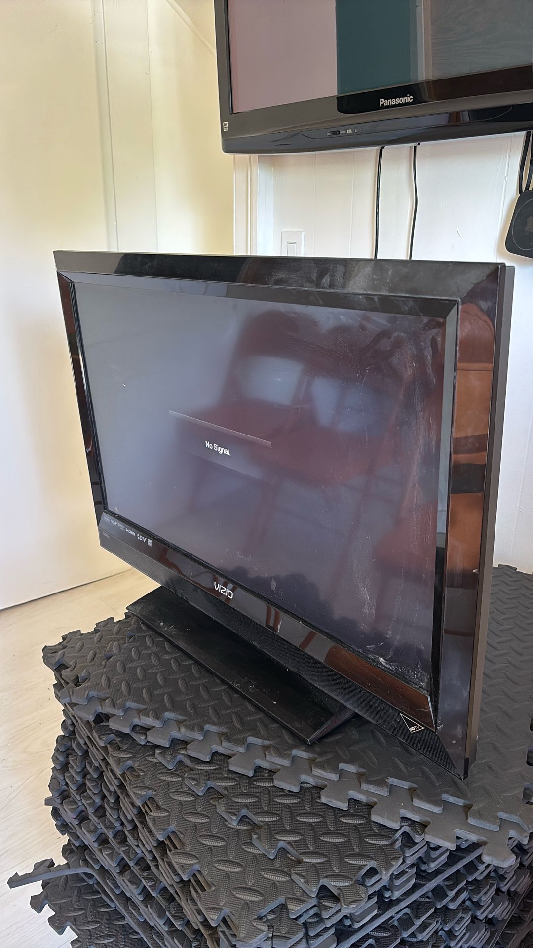 Vizio HDTV 32in