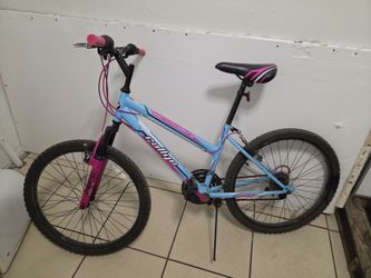 Female bike Miami near brickell