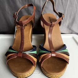 New Women’s Wedges (size 9)