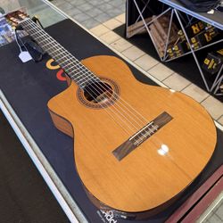 Cordoba C5-CE Natural High Gloss Left-Handed Classical Guitar