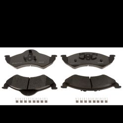 Raybestos PGD820M Professional Grade Semi-Metallic Disc Brake Pad Set