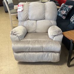 Brand new recliner $400