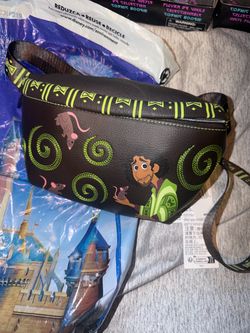 Lounge fly Fanny pack