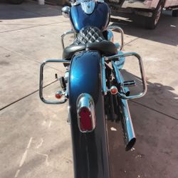 Harley  Davidson  Softail Heritage  Classic