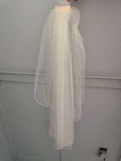 White Two-Tier Bridal Veil