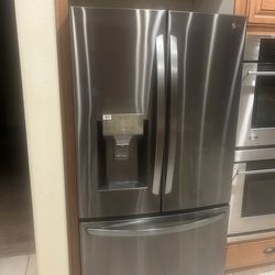 LG French Door Refrigerator
