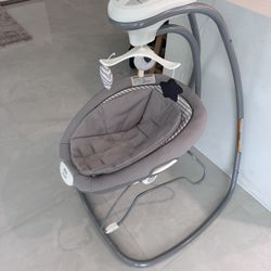 Graco DuetConnect Deluxe Swing With Bouncer