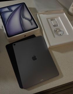 iPad Air M4 — 13-inch, 1TB