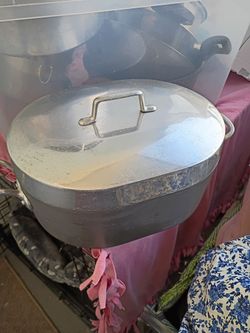 Kitchen cookware Vintage