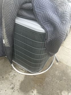 Ac Unit Nearly New