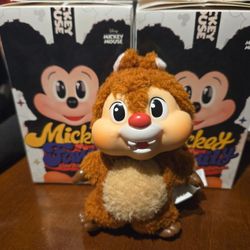 Labubu Popmart Dale Mickey Mouse Keychain