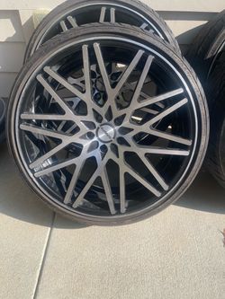 Shift Formula  22”  Wheels with Tires