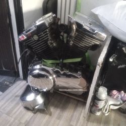 1995 Kawasaki Vulcan Motor Works Only 10,000 Miles 