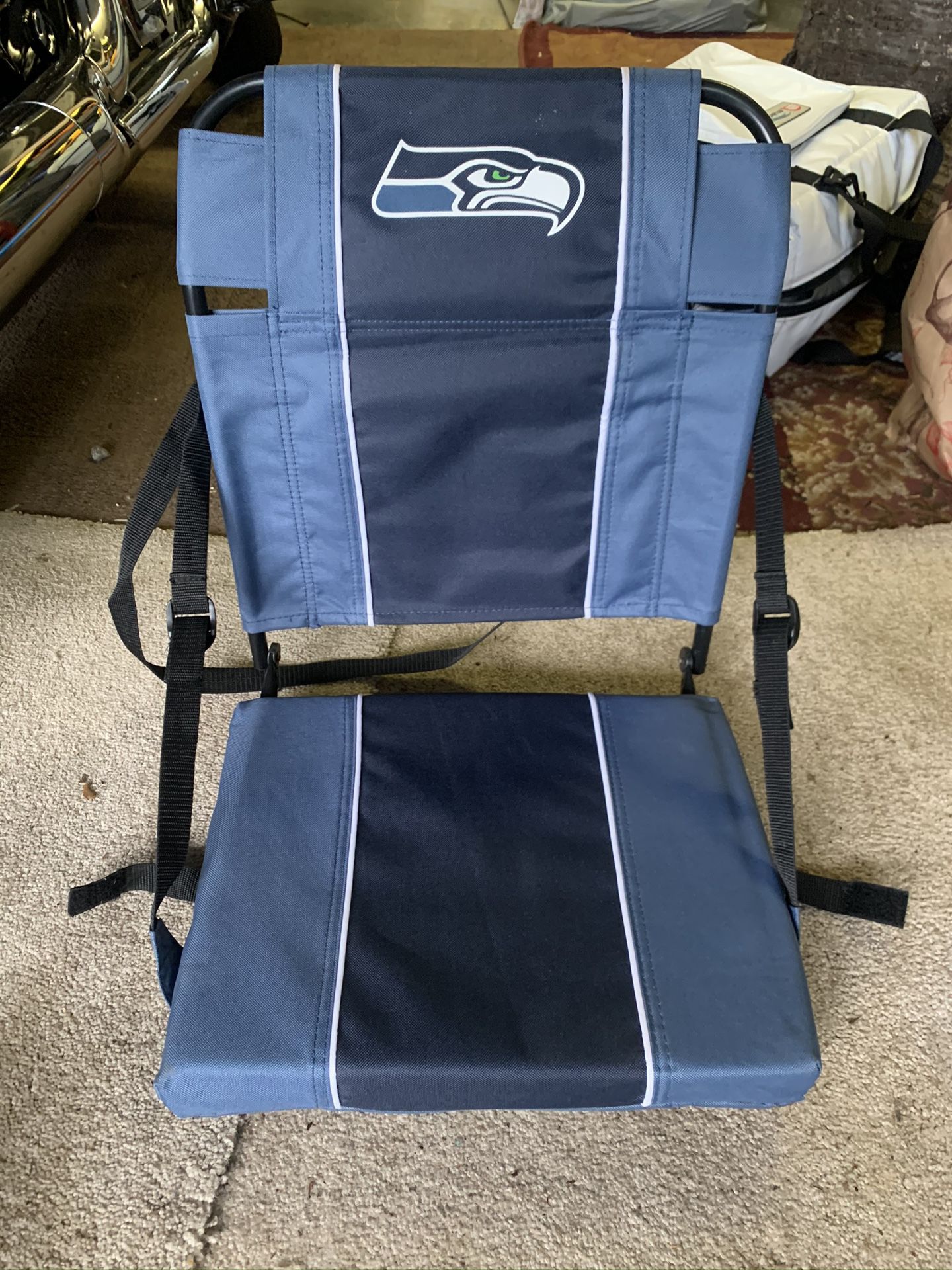 Seahawks folding stadium chair