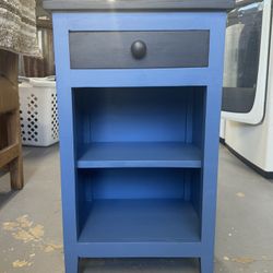 Night Stand / Side Table 