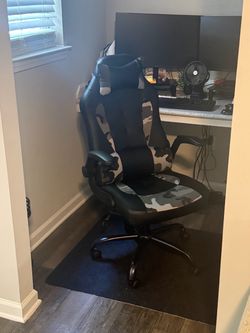 Computer chair