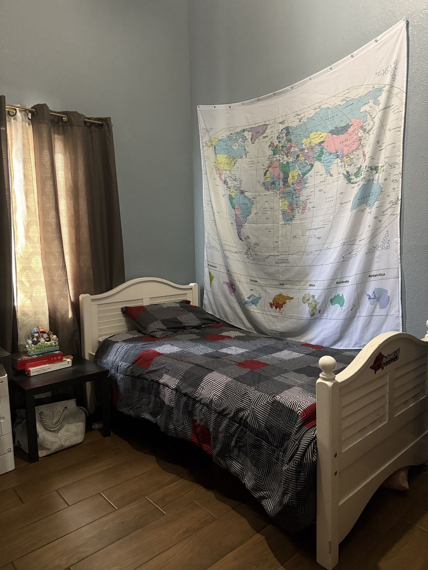 Set Of Twin Beds White Wood 