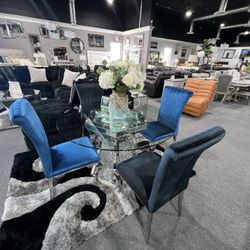5 Pc Dining Table 